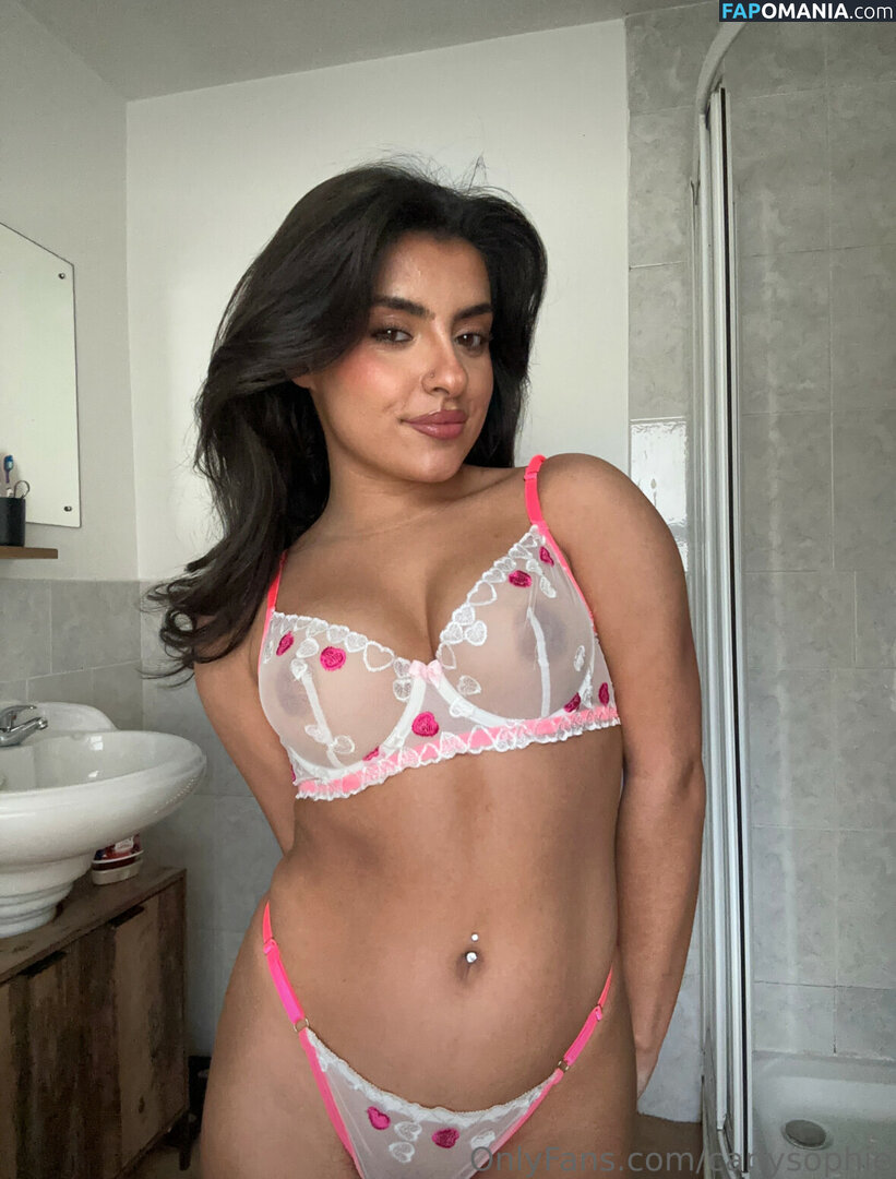 Carla Sophie / carlasophiebtw / carlysophie Nu OnlyFans  Photo fuitée #105