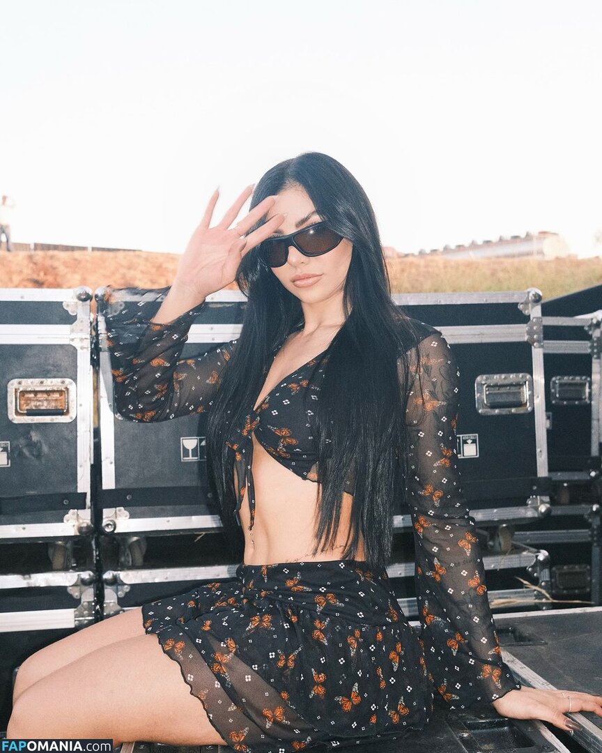 carlafariaadv Nu OnlyFans  Photo fuitée #1