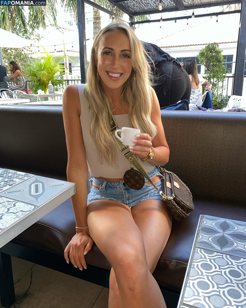 Carley Sanfilippo / carleysani Nu OnlyFans  Photo fuitée #2
