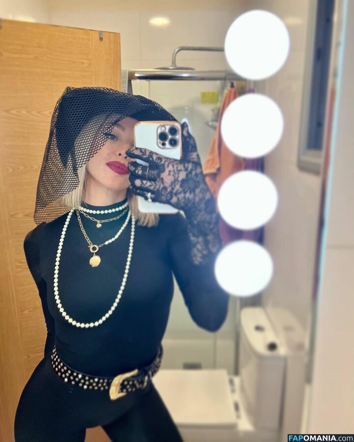 Carlotad26 / carlotta Nu OnlyFans  Photo fuitée #248