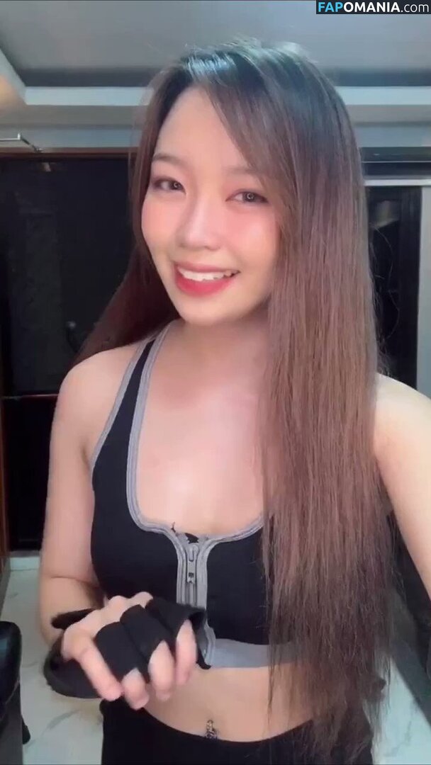 Carlyn Ocampo Nu OnlyFans  Photo fuitée #5