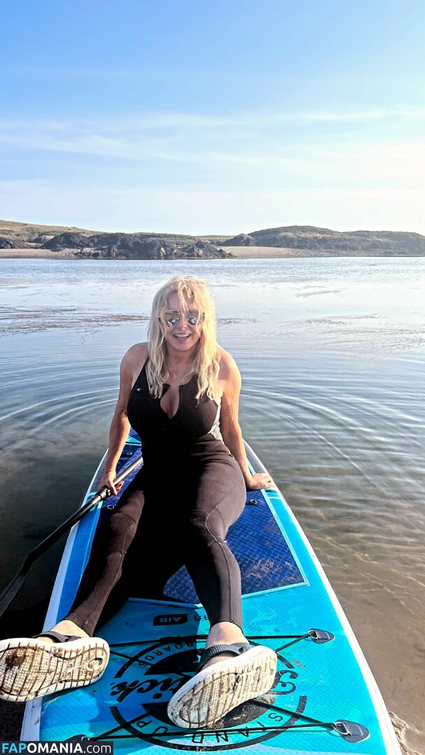 Carol Vorderman Nu OnlyFans  Photo fuitée #15