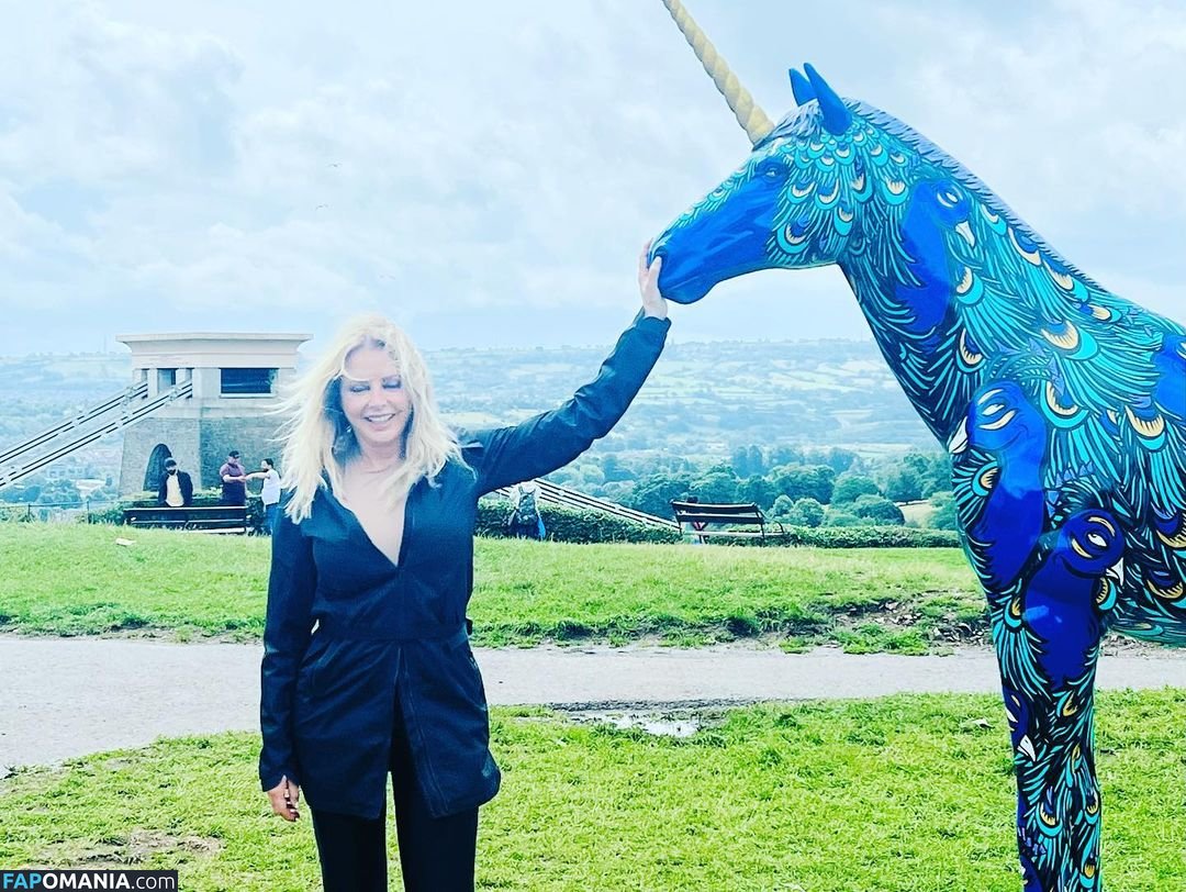 Carol Vorderman Nu OnlyFans  Photo fuitée #30