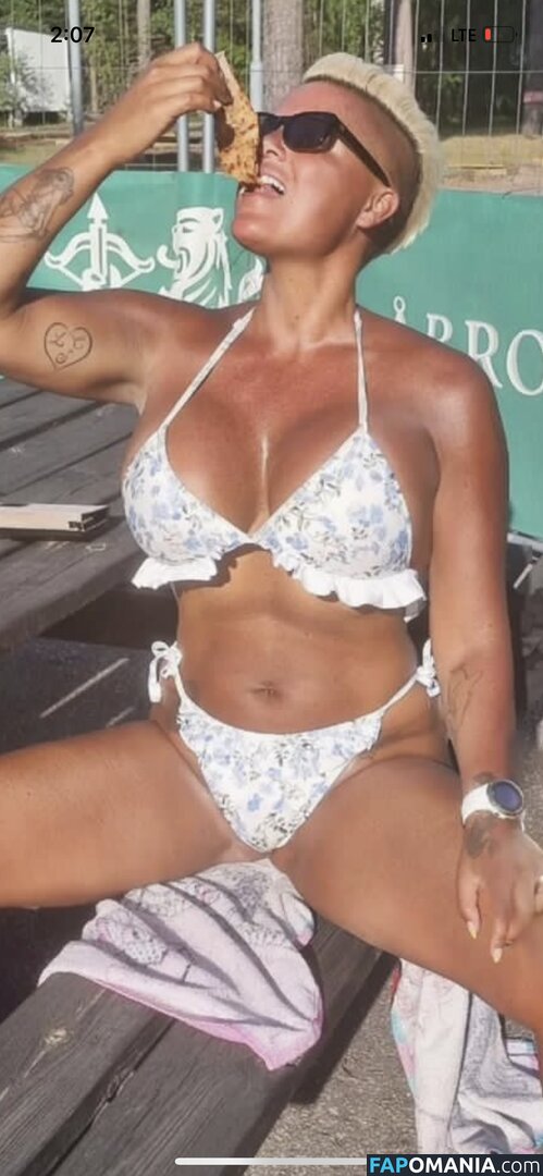 Carro Oberg / carrooberg Nu OnlyFans  Photo fuitée #2