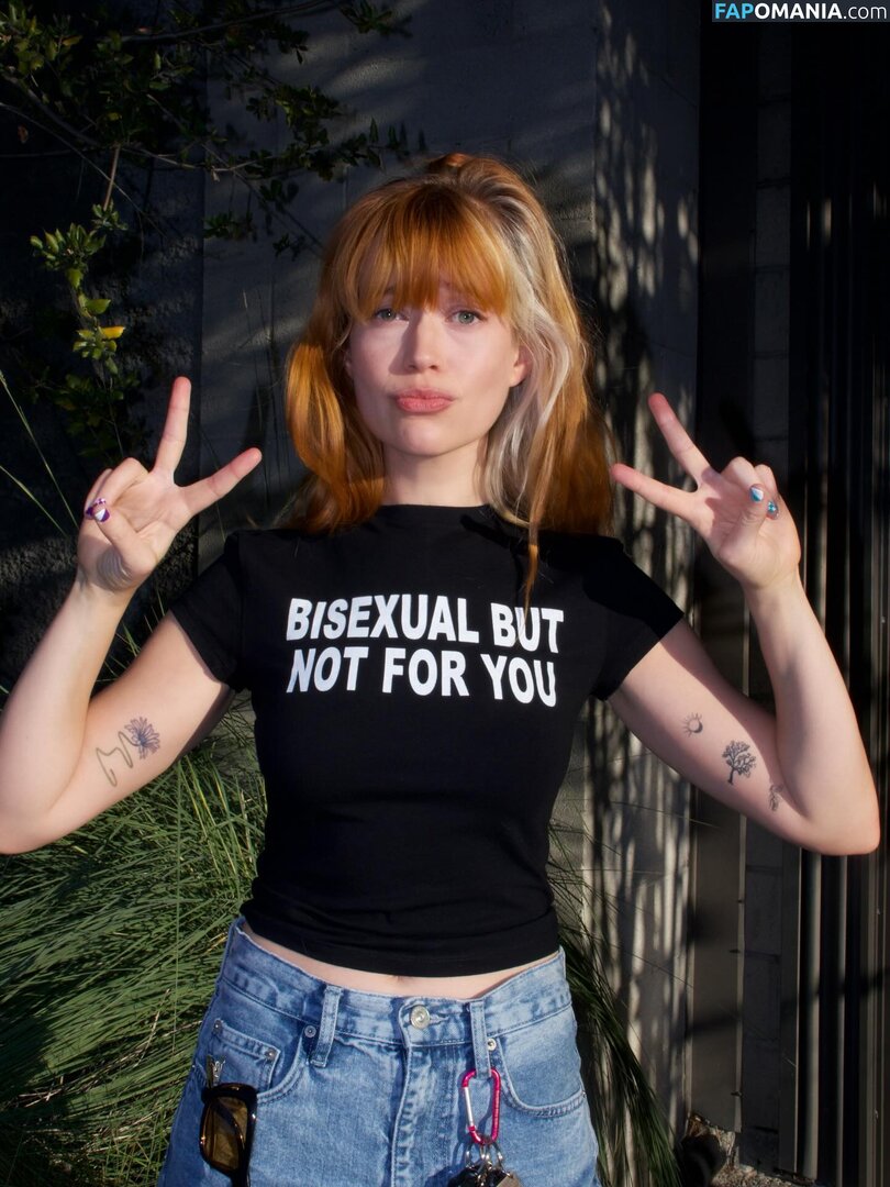 Catherine McCafferty / PrettyGay / catherine_mccaff Nu OnlyFans  Photo fuitée #2