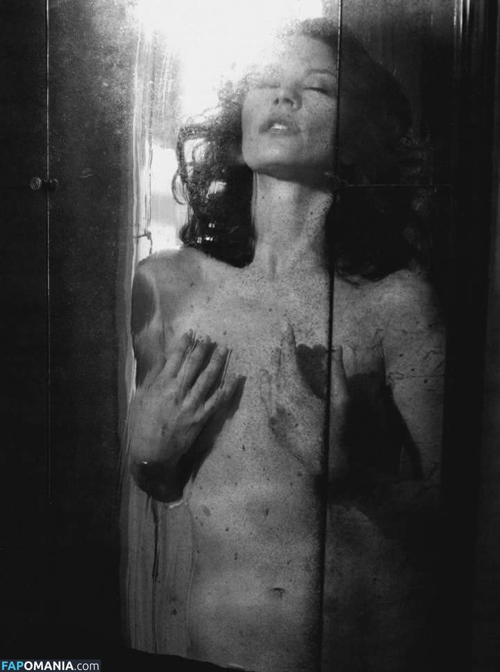 Catherine Zeta Jones / catherinezetajones Nu OnlyFans  Photo fuitée #4