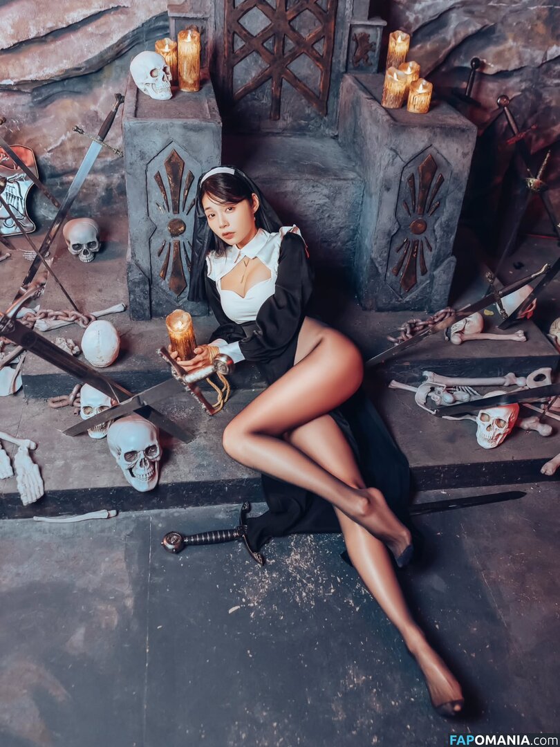 cathy_potato / opalpotato Nu OnlyFans  Photo fuitée #6