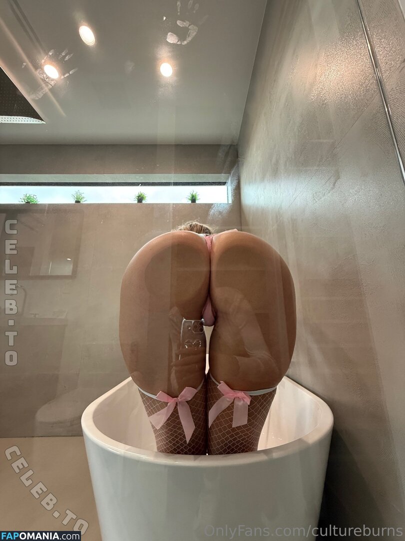 Catlin Hill / Catlin.hill / cultureburns Nu OnlyFans  Photo fuitée #20