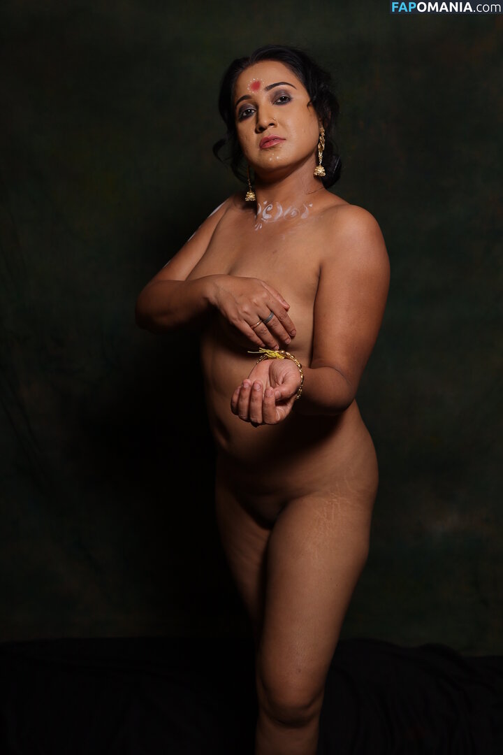 Chandrika Desai / Chandrika Passionica Nu OnlyFans  Photo fuitée #92
