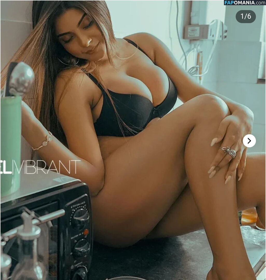 Chandrika Desai / Chandrika Passionica Nu OnlyFans  Photo fuitée #578