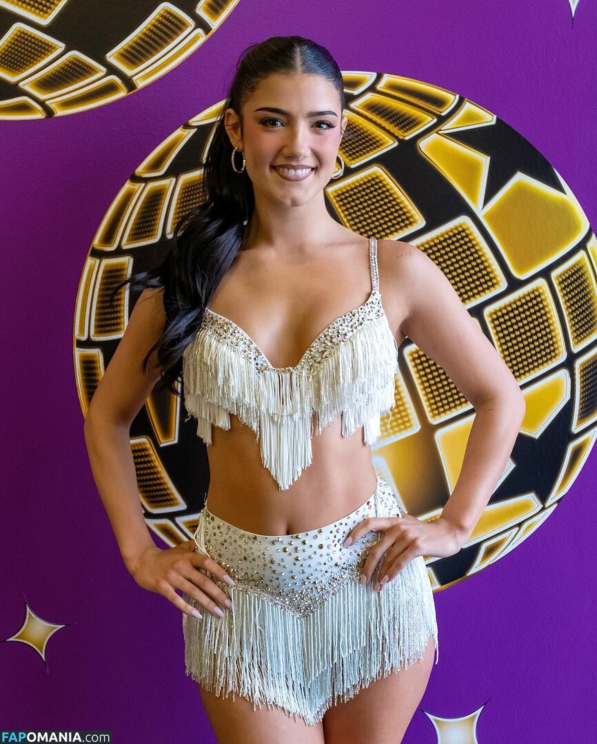 Charli D'Amelio / Charli Damelio / charlidamelio / charliesdamelio Nu OnlyFans  Photo fuitée #1565