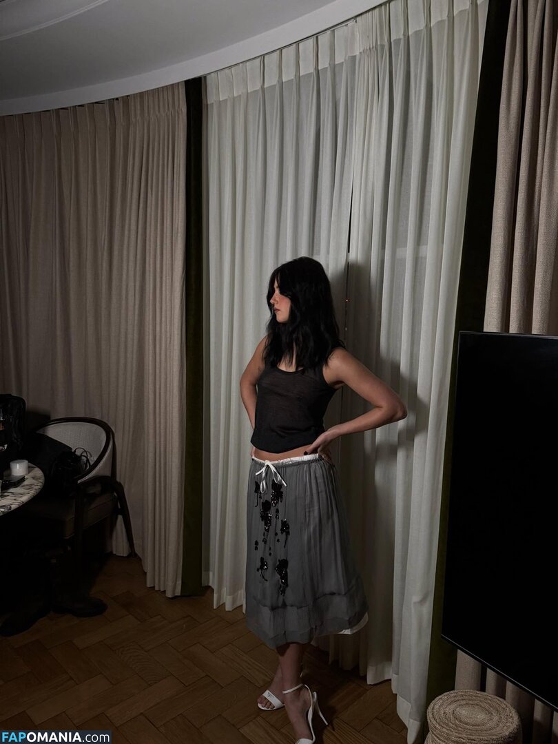 Charli D'Amelio / Charli Damelio / charlidamelio / charliesdamelio Nu OnlyFans  Photo fuitée #1571