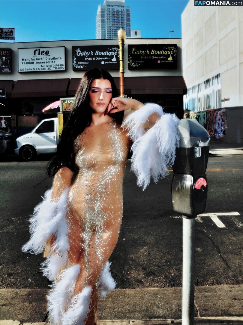 Charli D'Amelio / Charli Damelio / charlidamelio / charliesdamelio Nu OnlyFans  Photo fuitée #1580