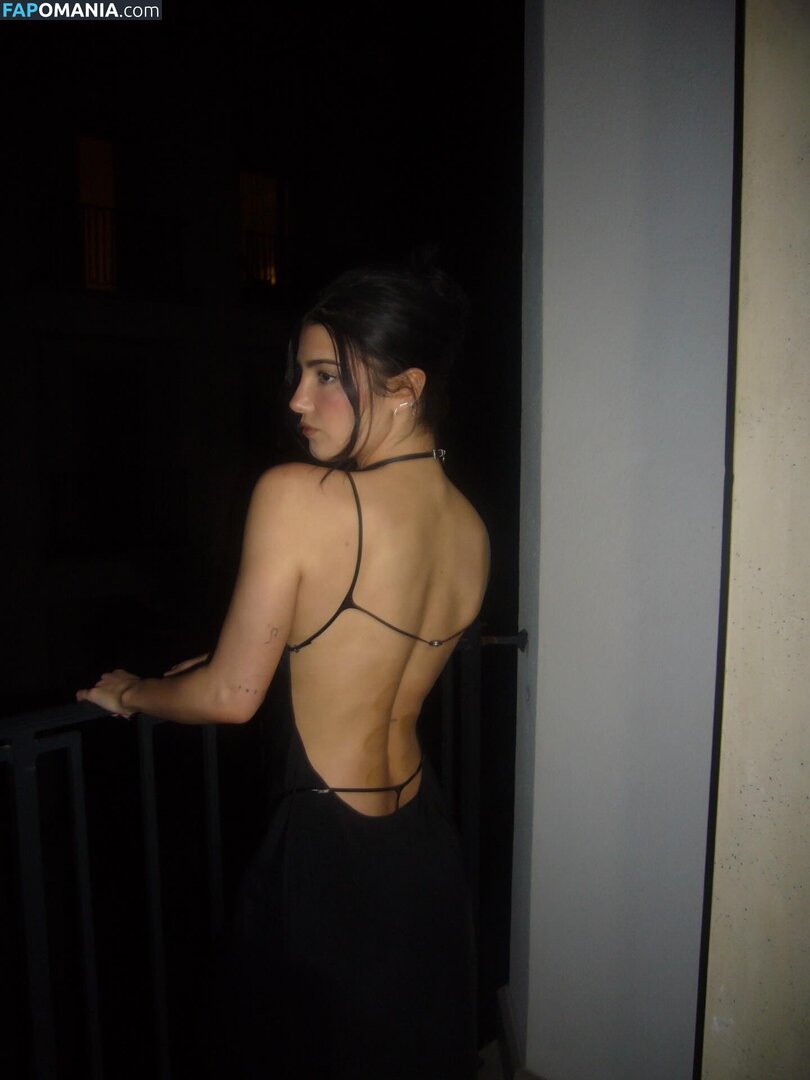 Charli D'Amelio / Charli Damelio / charlidamelio / charliesdamelio Nu OnlyFans  Photo fuitée #1610