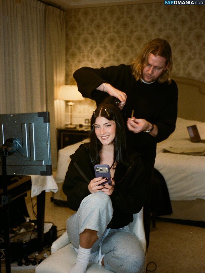 Charli D'Amelio / Charli Damelio / charlidamelio / charliesdamelio Nu OnlyFans  Photo fuitée #1613