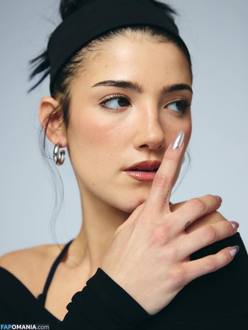 Charli D'Amelio / Charli Damelio / charlidamelio / charliesdamelio Nu OnlyFans  Photo fuitée #1618