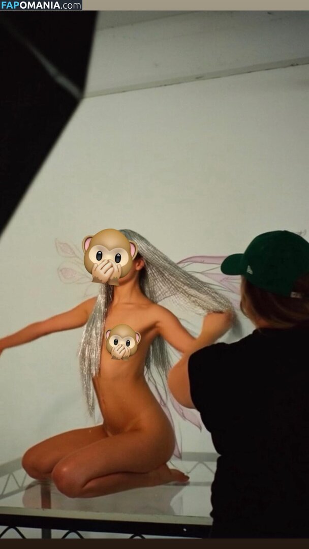 Charli D'Amelio / Charli Damelio / charlidamelio / charliesdamelio Nu OnlyFans  Photo fuitée #1623