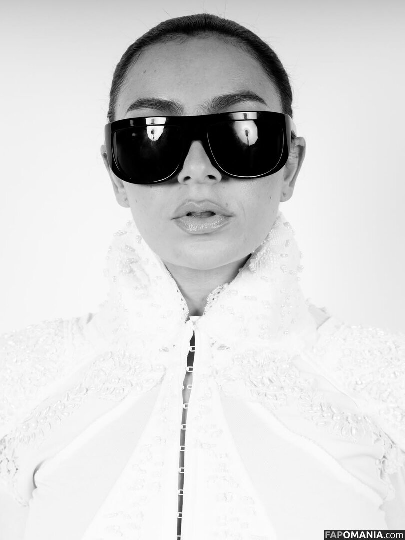 Charli XCX / charli_xcx / charlignarly / charlixcx / https: Nu OnlyFans  Photo fuitée #1274