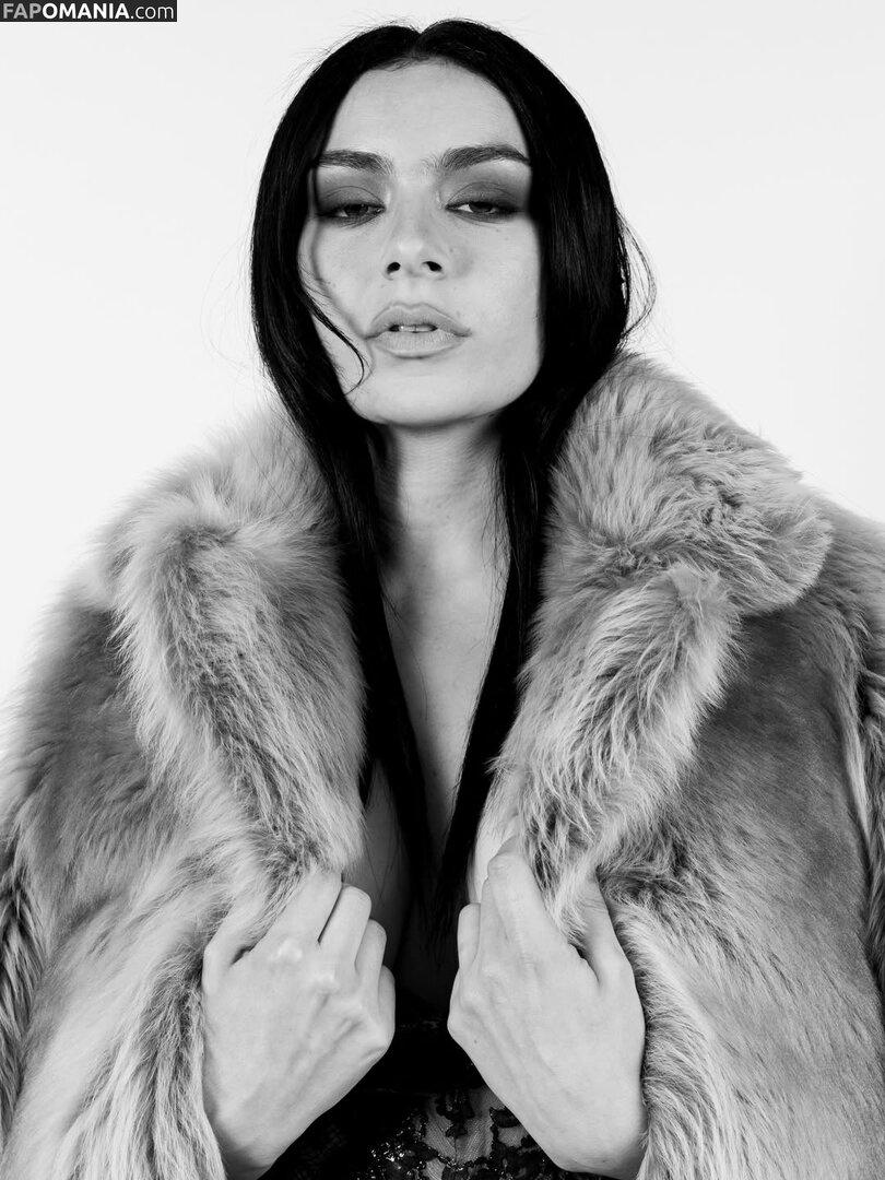 Charli XCX / charli_xcx / charlignarly / charlixcx / https: Nu OnlyFans  Photo fuitée #1276