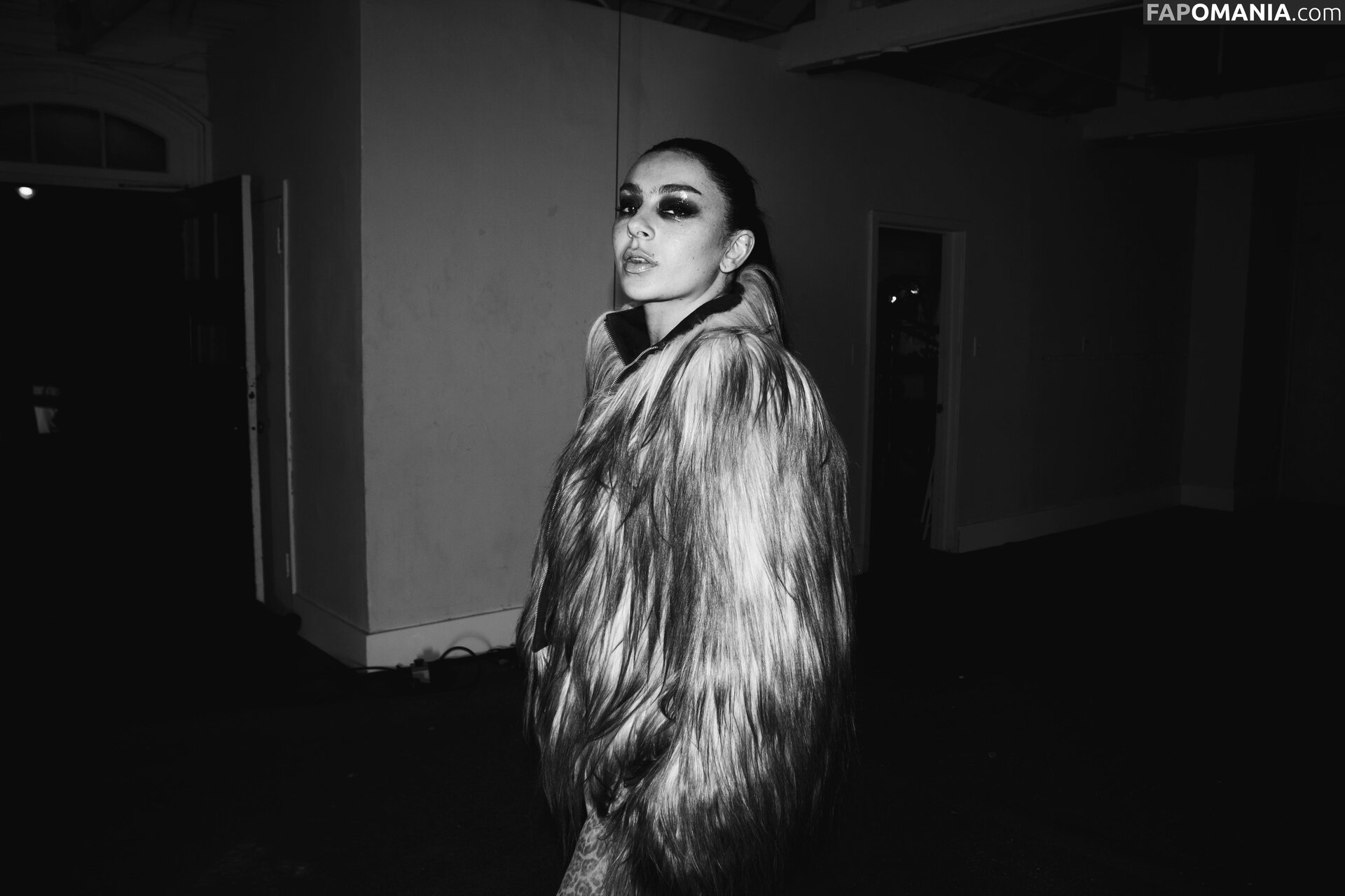 Charli XCX / charli_xcx / charlignarly / charlixcx / https: Nu OnlyFans  Photo fuitée #1280