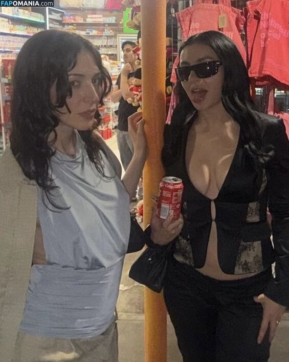 Charli XCX / charli_xcx / charlignarly / charlixcx / https: Nu OnlyFans  Photo fuitée #1288