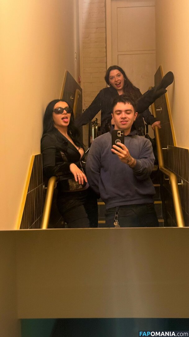 Charli XCX / charli_xcx / charlignarly / charlixcx / https: Nu OnlyFans  Photo fuitée #1296