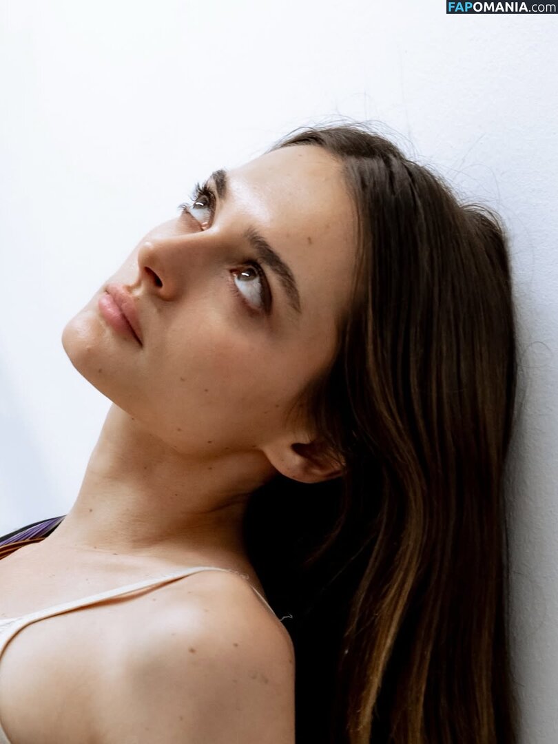 Charlotte Lawrence / charlotteslawrence / pinuptink Nu OnlyFans  Photo fuitée #46