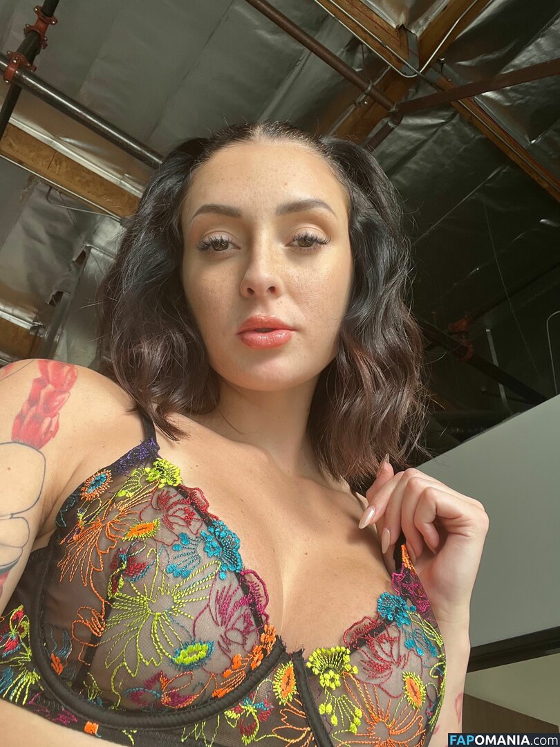 Charlotte Sins / charlote_sins / charlottesins / charlottesinssfw Nu OnlyFans  Photo fuitée #33
