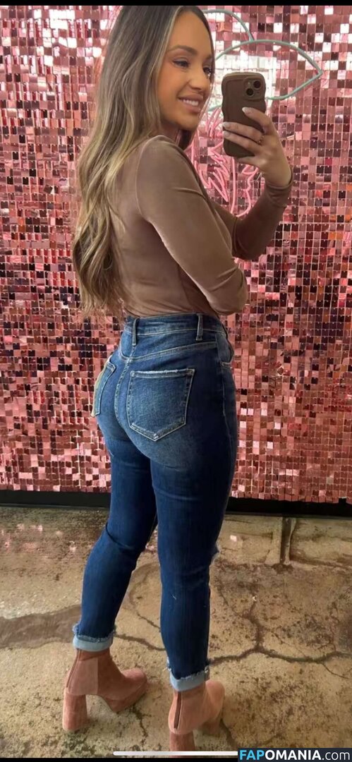 Chelsea Sommers / chelseasommers_ Nu OnlyFans  Photo fuitée #14