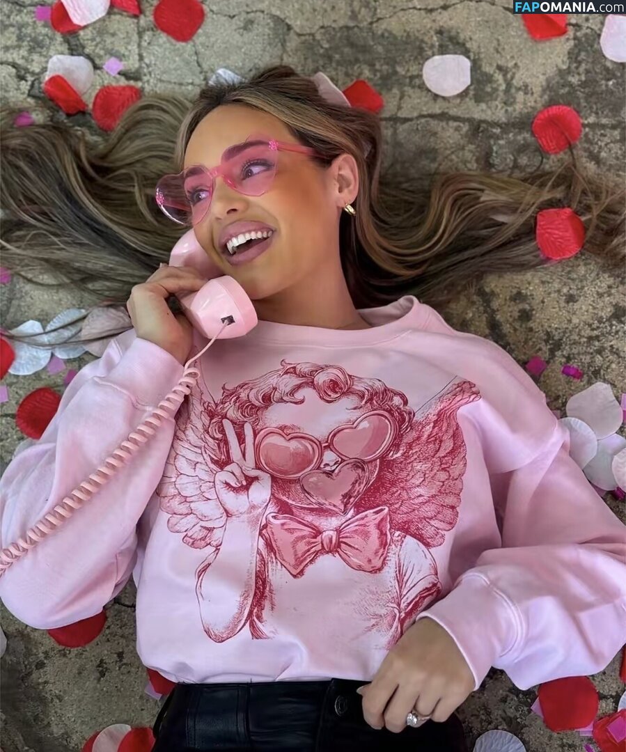 Chelsea Sommers / chelseasommers_ Nu OnlyFans  Photo fuitée #23