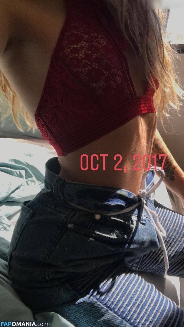 Cherie Lorraine / Cherry Albrecht / cherielorraine / solarrheart Nu OnlyFans  Photo fuitée #41