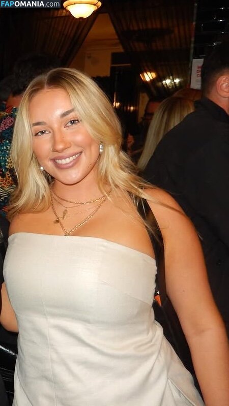 Chihuahua Mami / chloetharle Nu OnlyFans  Photo fuitée #8