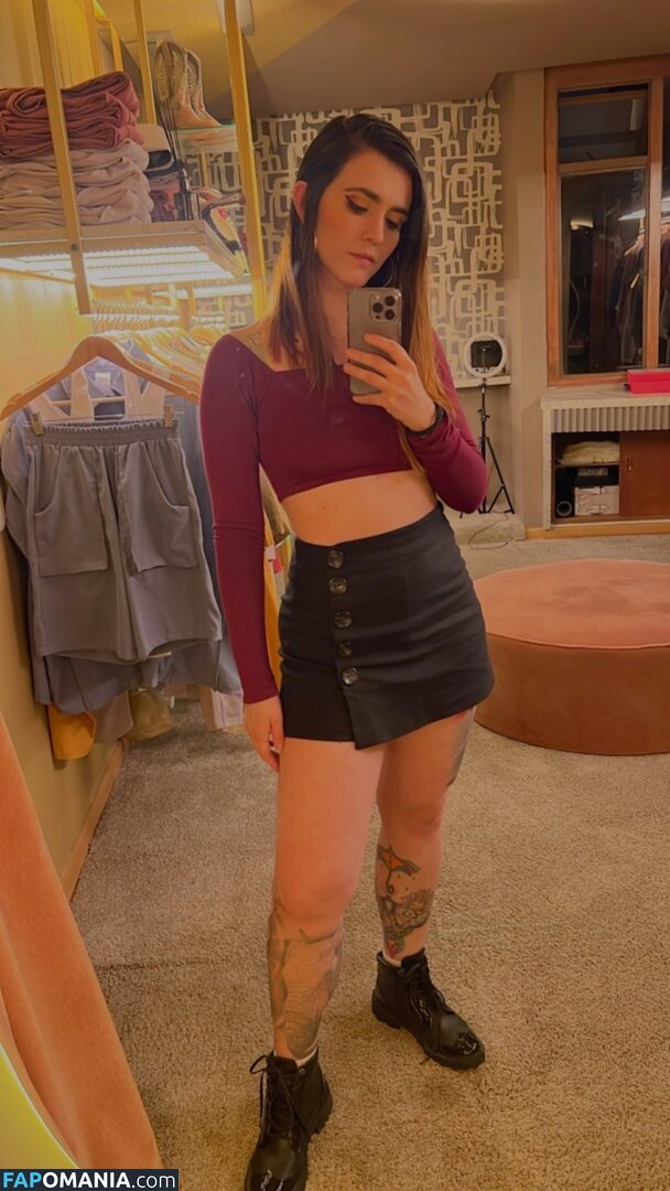 Caroloca Mejía / Helado de Vainilla / chika_bosque / https: / ideas_veg Nu OnlyFans  Photo fuitée #5