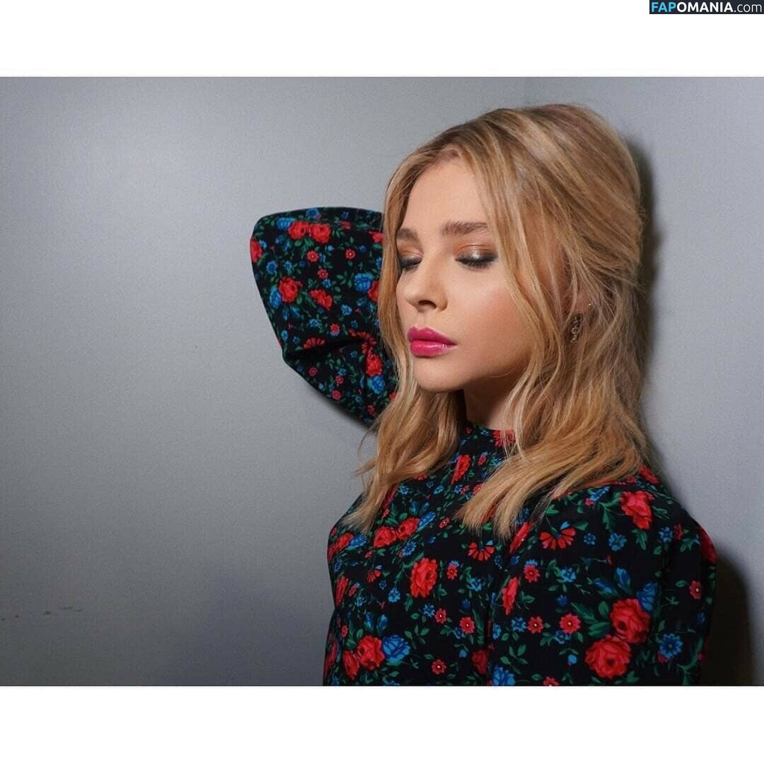 Chloe Grace Moretz / ChloeGMoretz Nu OnlyFans  Photo fuitée #53