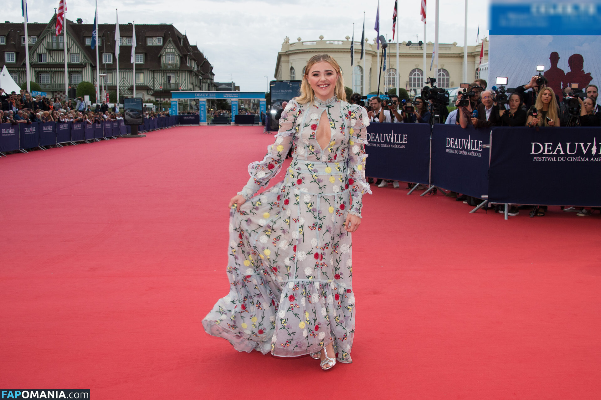 Chloe Grace Moretz / ChloeGMoretz Nu OnlyFans  Photo fuitée #396