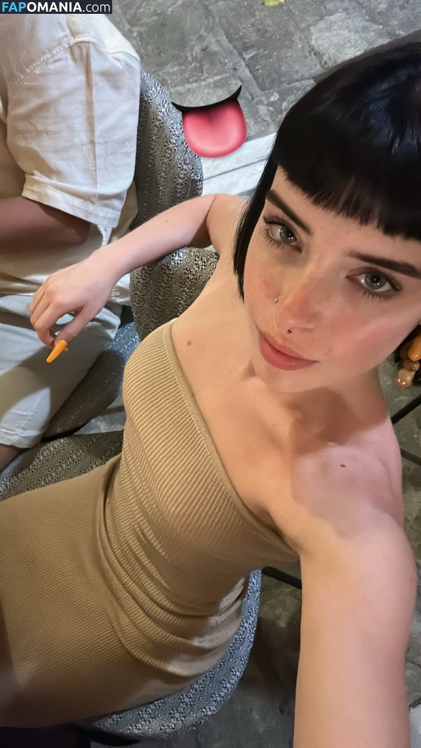 Chloe Hodgson Chloehodgson / chloehodgson / xchloehodgsonx Nu OnlyFans  Photo fuitée #3