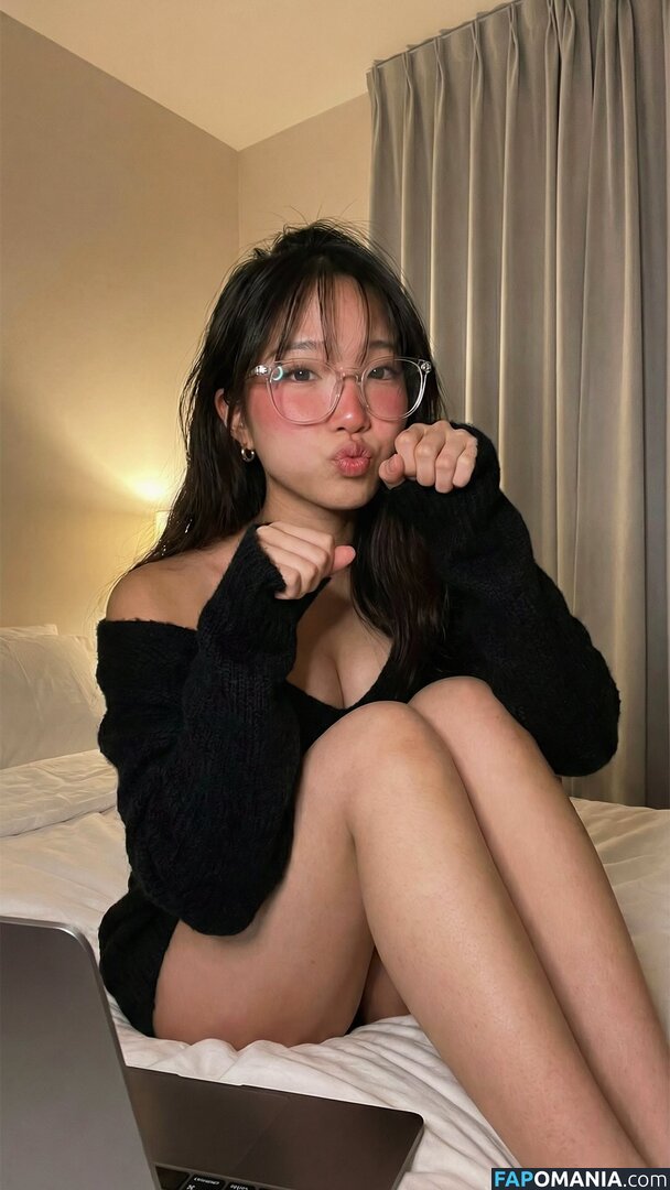 chloeebabyyyy / https: Nu OnlyFans  Photo fuitée #7