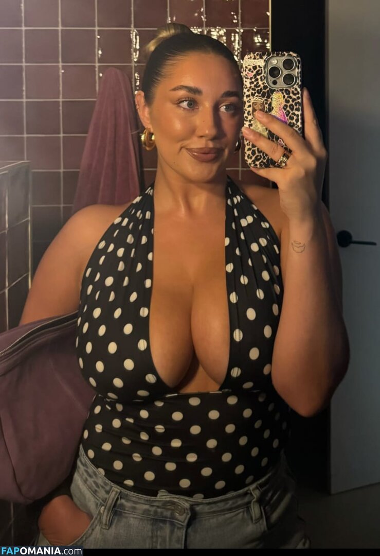 chloemoriondo / https: Nu OnlyFans  Photo fuitée #9