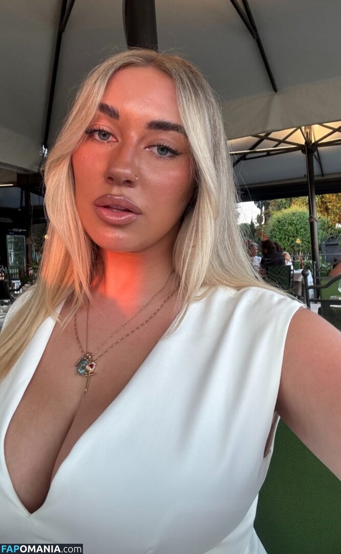 chloemoriondo / https: Nu OnlyFans  Photo fuitée #11