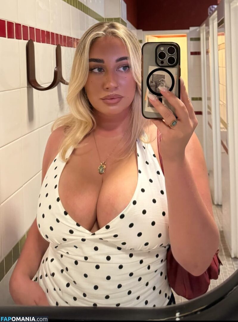 chloemoriondo / https: Nu OnlyFans  Photo fuitée #13