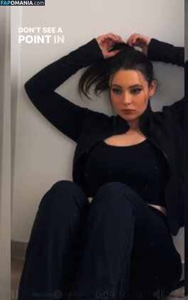 Christina Markus / christina.and.the.dane / iammkage Nu OnlyFans  Photo fuitée #16