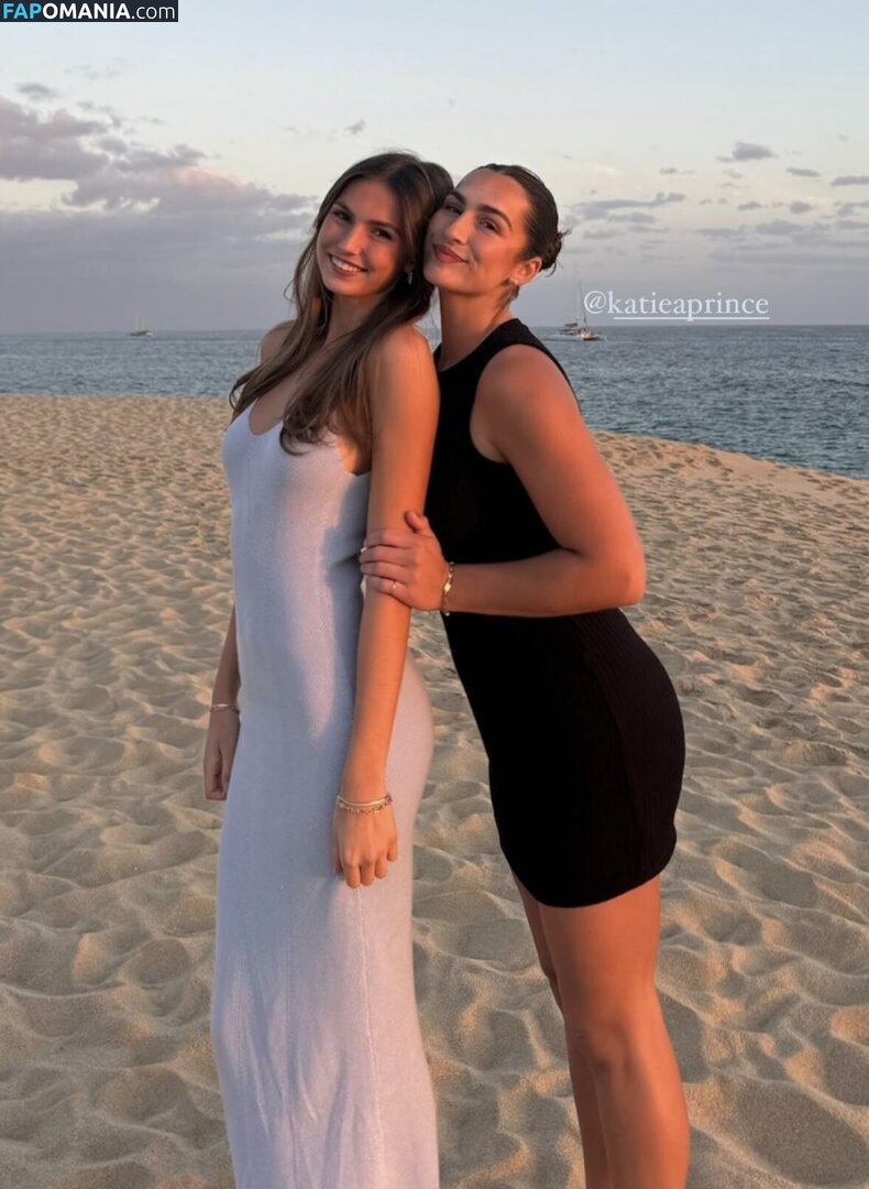 Christine Prince / christinee.prince / christineusi Nu OnlyFans  Photo fuitée #2