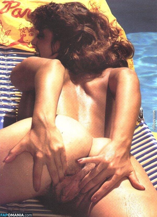Christy Canyon / ChristyCanyon11 / therealchristycanyon11 Nu OnlyFans  Photo fuitée #299