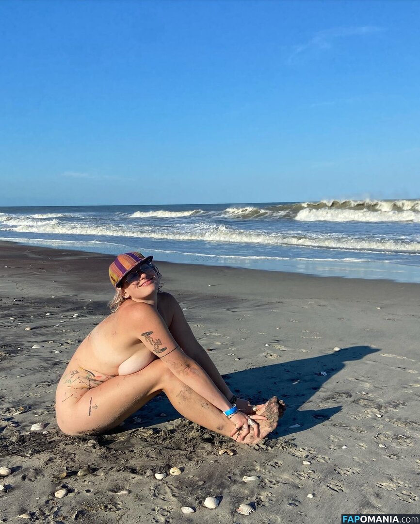 Clairewaytoheaven / saltwaterfaerie Nu OnlyFans  Photo fuitée #9