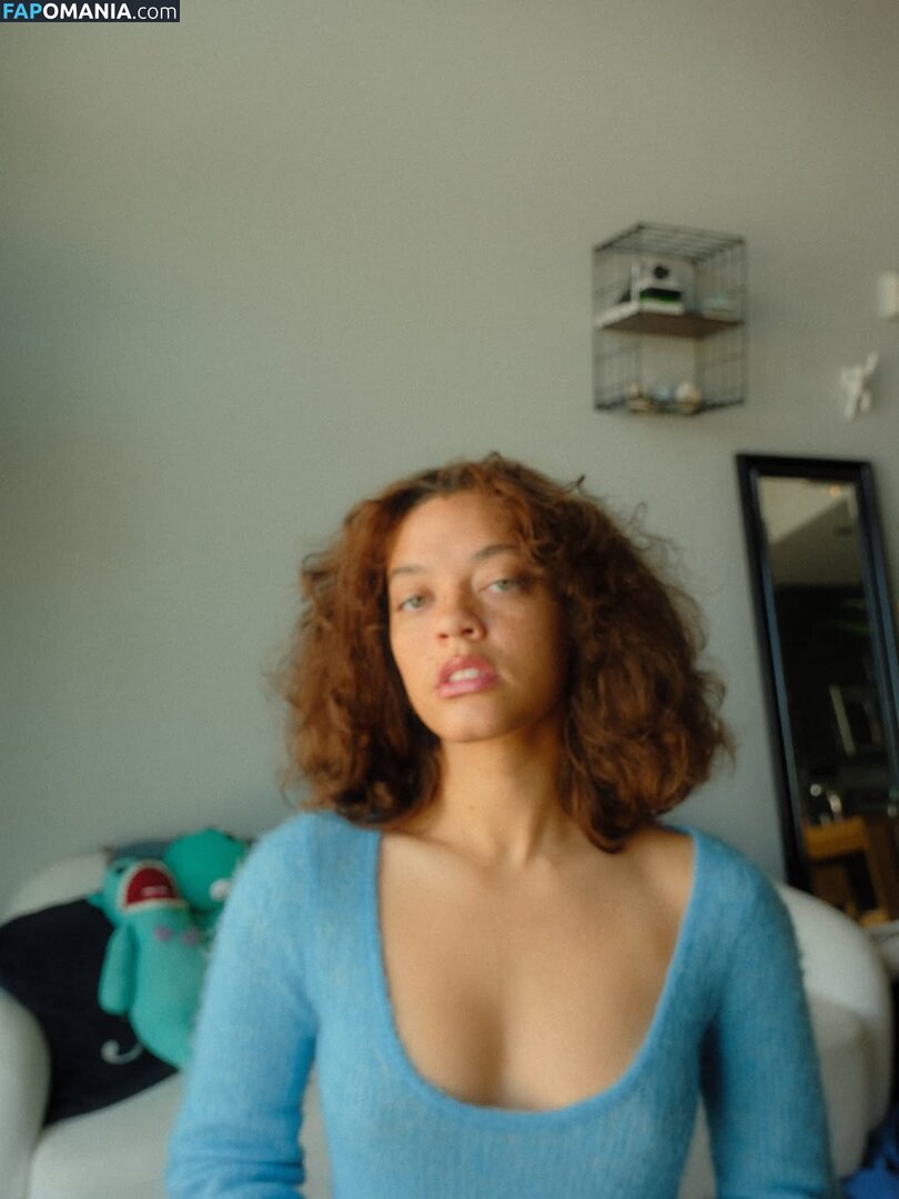 clara.west / clara_west Nu OnlyFans  Photo fuitée #24