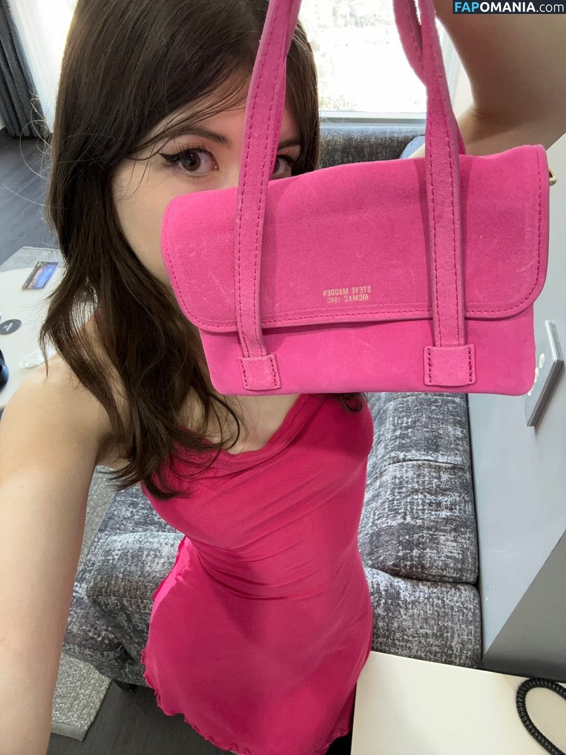 Claudicloud / Claumarii Claudicloud / klaudiacloud Nu OnlyFans  Photo fuitée #24