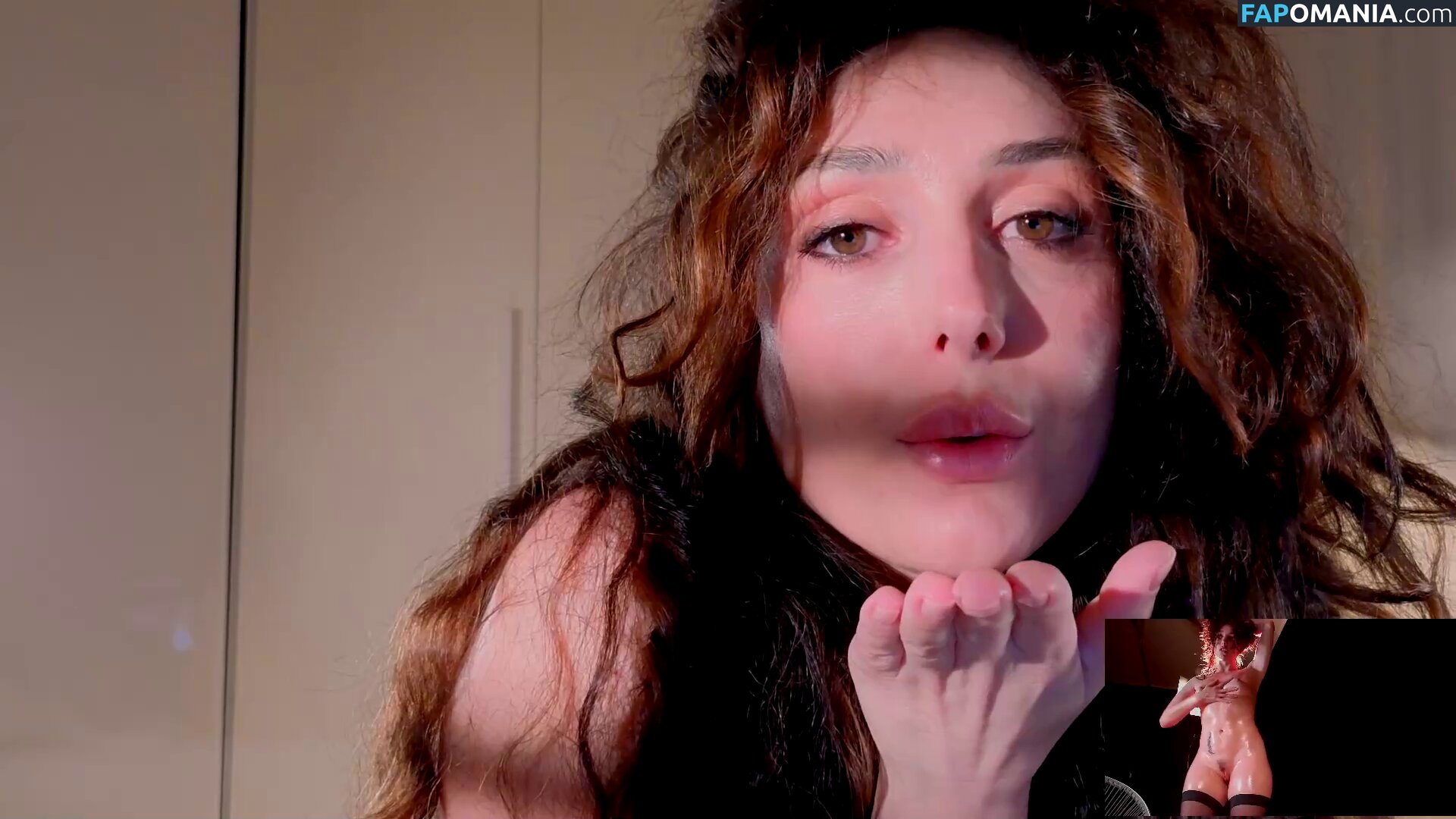 Cleopatra Sinns / cleopatra_sinnscb Nu OnlyFans  Photo fuitée #176
