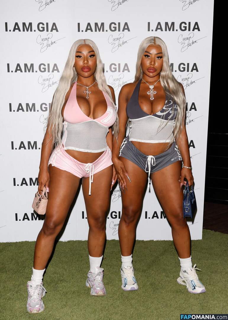 Clermonttwins Nu OnlyFans  Photo fuitée #35