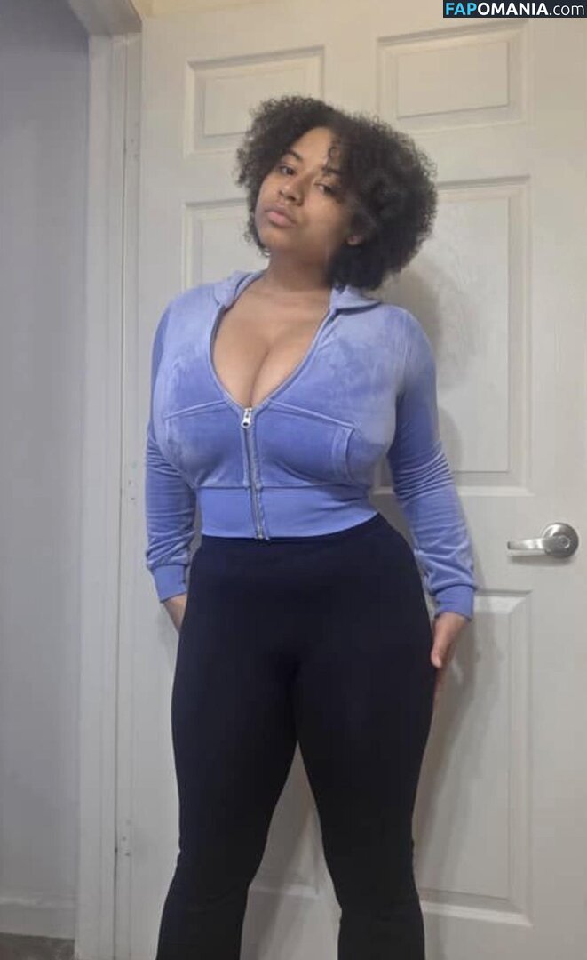 Dina / coco_ppop01 / cocopeepshow Nu OnlyFans  Photo fuitée #8