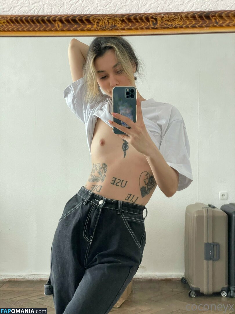 Coconey / coconeyx / coconyx / hinatakio Nu OnlyFans  Photo fuitée #104